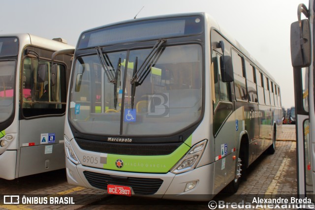 Viação Garcia 8905 na cidade de Londrina, Paraná, Brasil, por Alexandre Breda. Número da foto: #10362647.